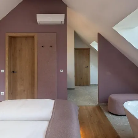 Steirerblicke - Domaine Sernau Muscat * Gamlitz