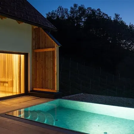 Steirerblicke - Domaine Sernau Muscat Ferienhaus