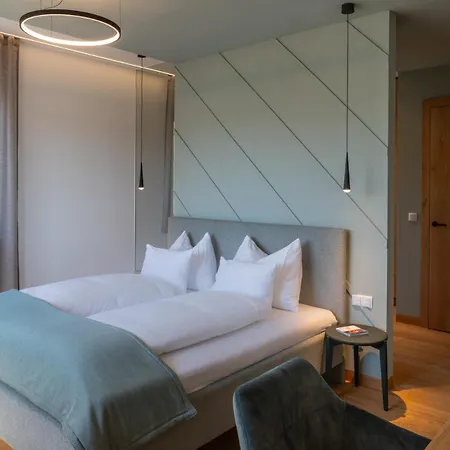 Steirerblicke - Domaine Sernau Muscat Gamlitz